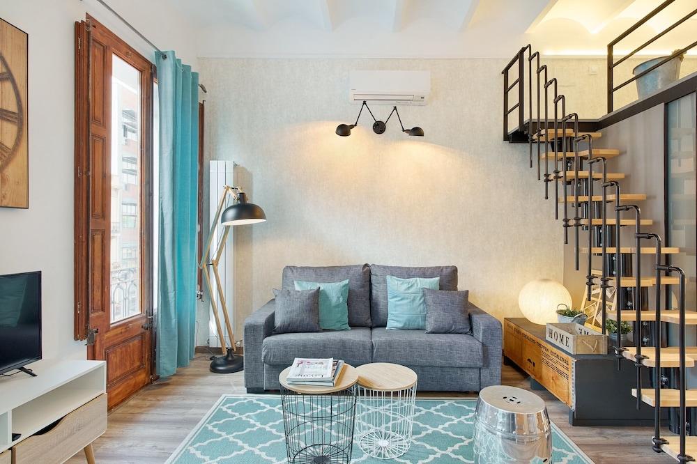 Urban District Apartments - Barcelona Smart Vintage