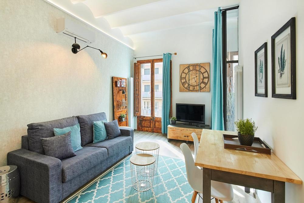 Urban District Apartments - Barcelona Smart Vintage
