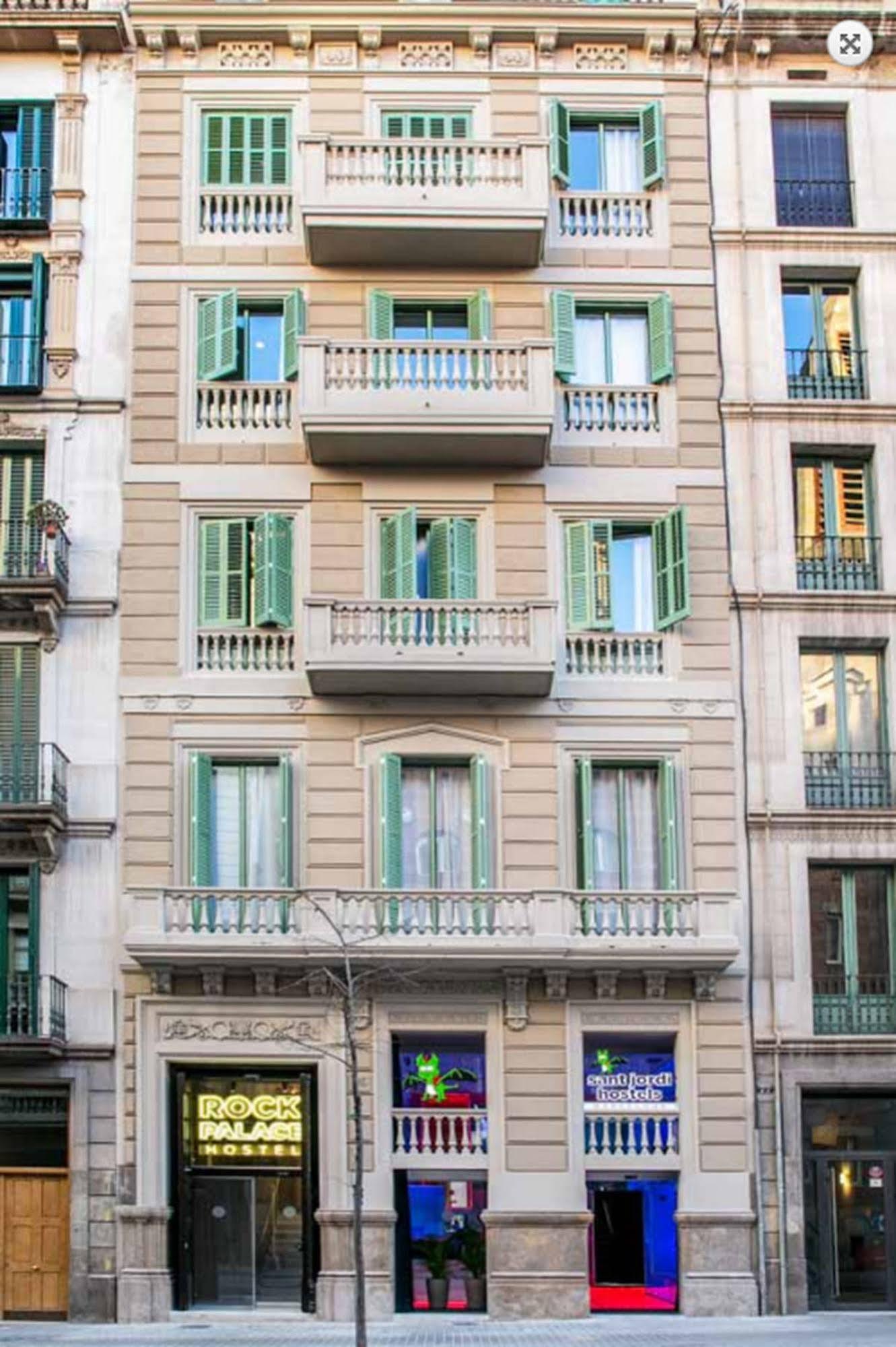 Sant Jordi Hostels Rock Palace