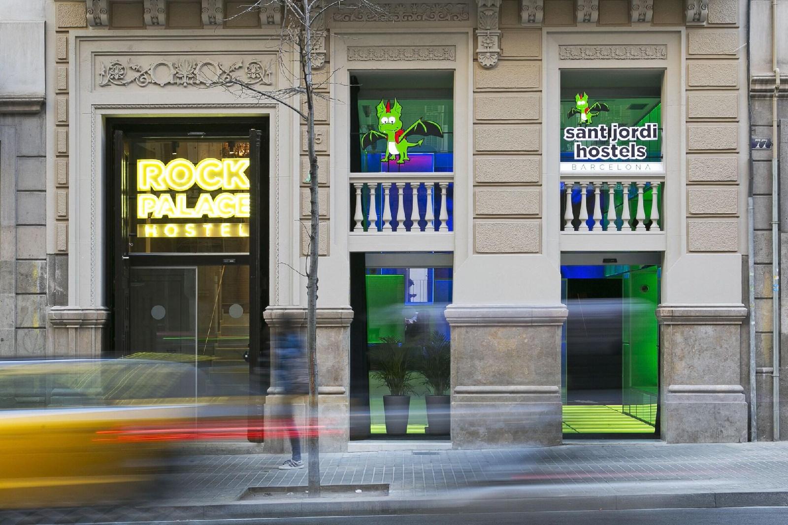 Sant Jordi Hostels Rock Palace