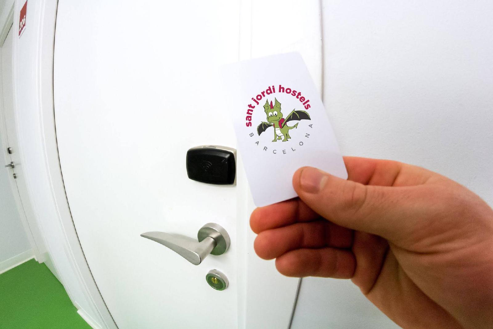 Sant Jordi Hostels Rock Palace