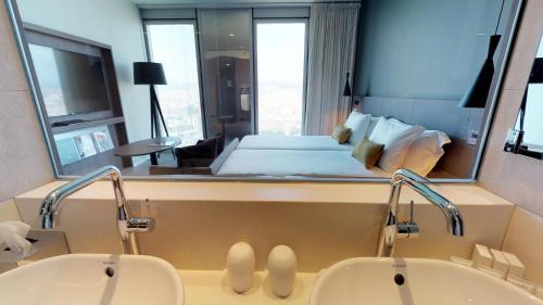 The Level at Meliá Barcelona Sky