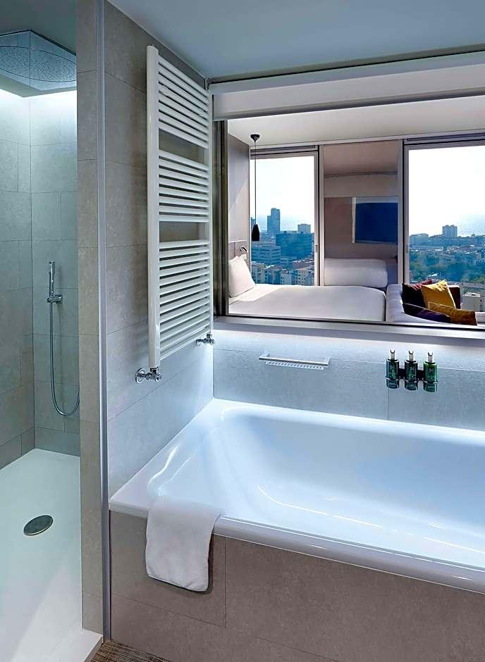 The Level at Meliá Barcelona Sky