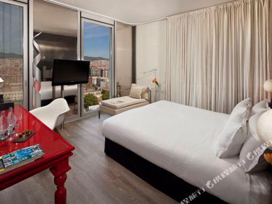 The Level at Meliá Barcelona Sky