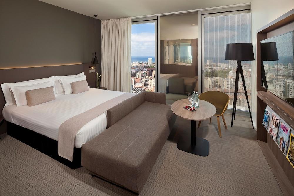 The Level at Meliá Barcelona Sky