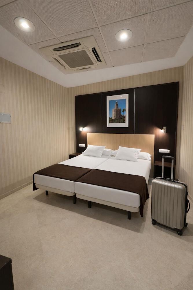 Hotel Duquesa