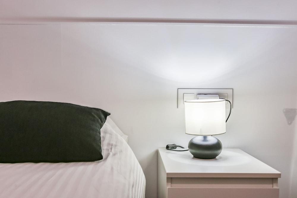 Laramond Barcelona Rooms