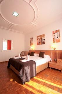 Gaudi Residence