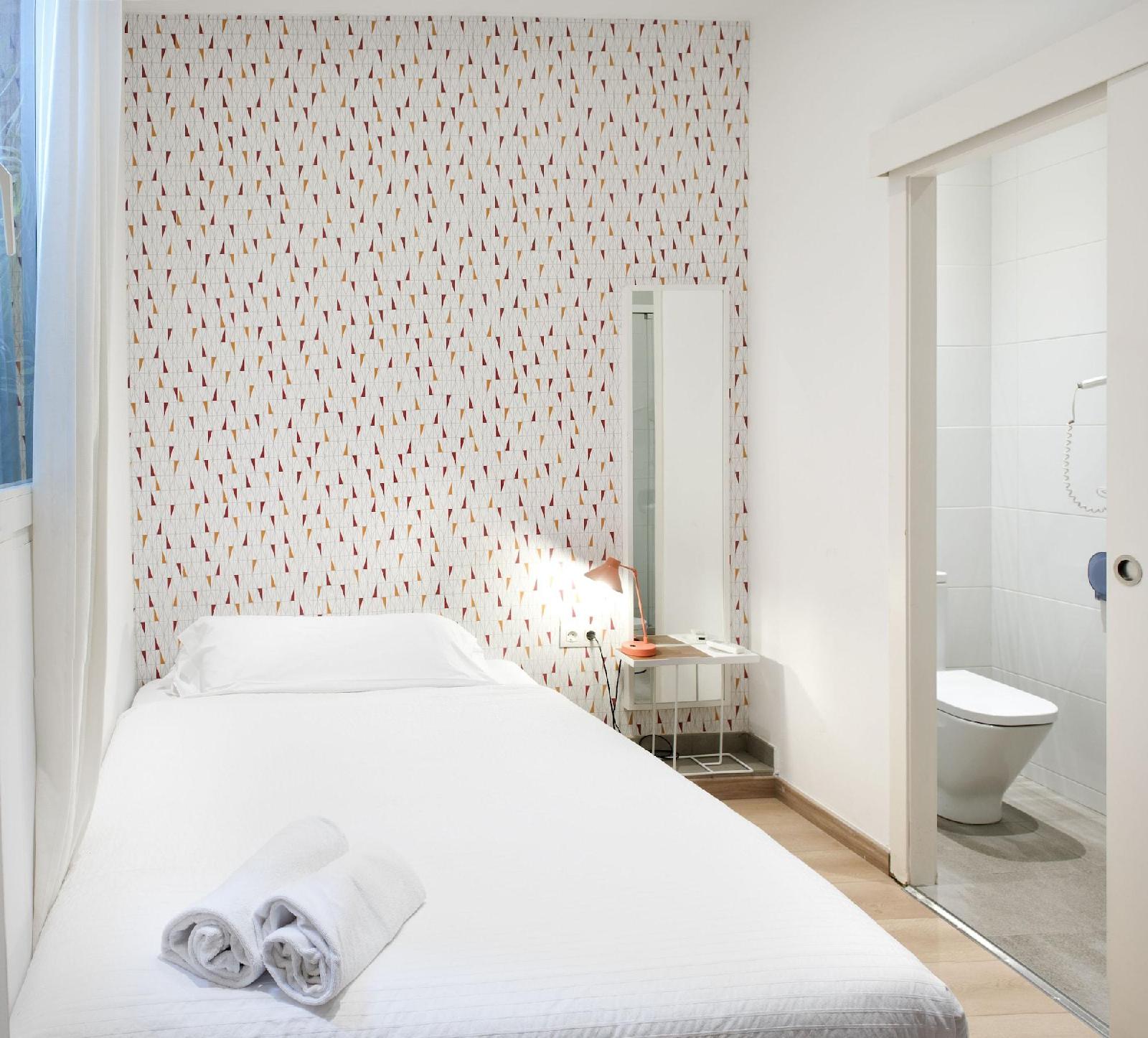 Rodamon Barcelona Hostel
