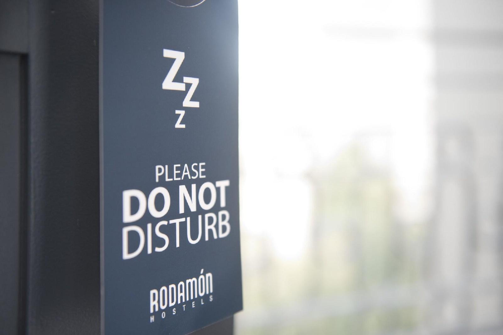 Rodamon Barcelona Hostel