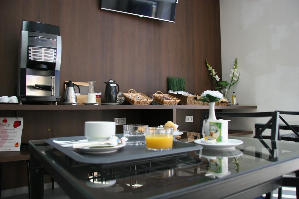 Hotel Olympia Universidades