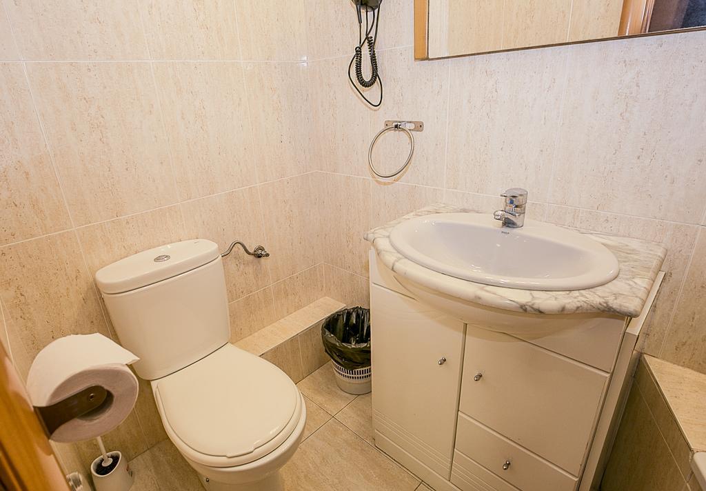 Hostal Balmes Centro