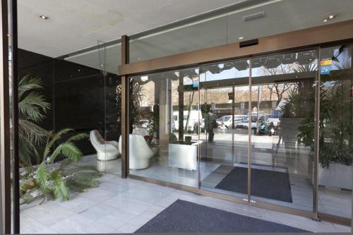 Colon Suites