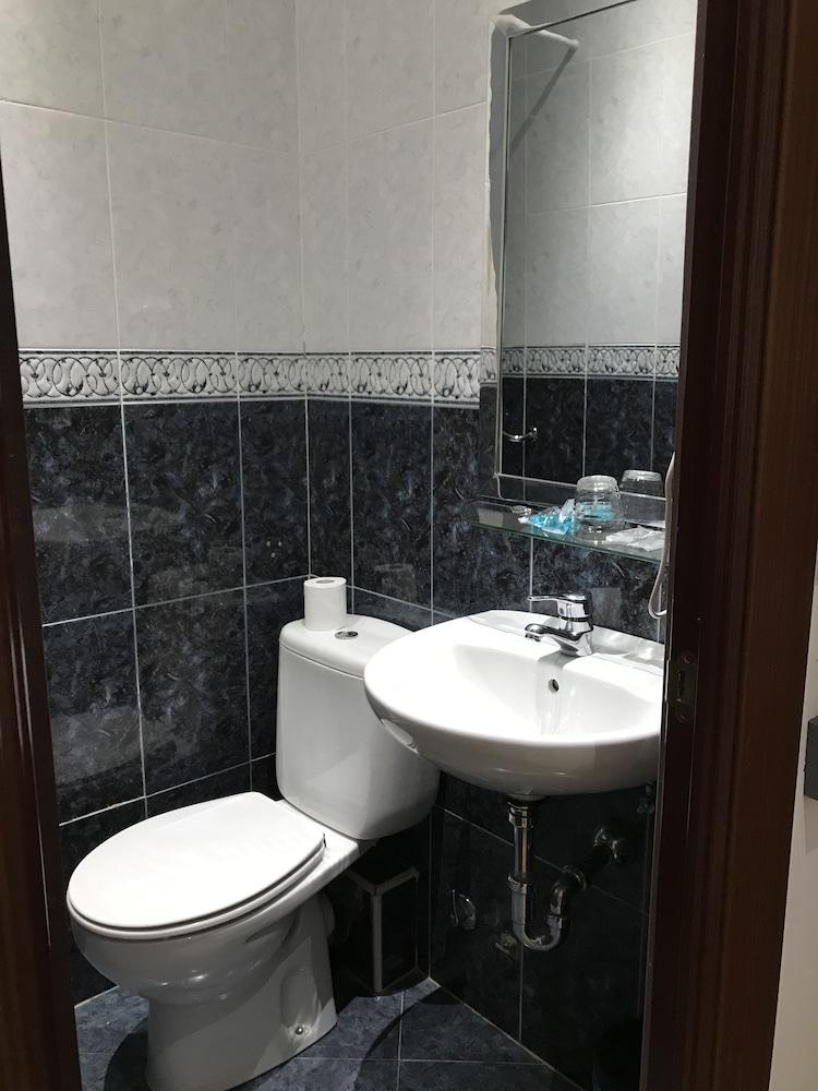 CH Otello Rooms - Madrid