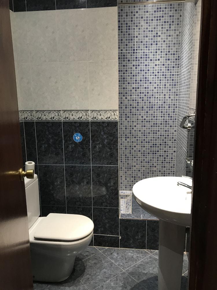 CH Otello Rooms - Madrid