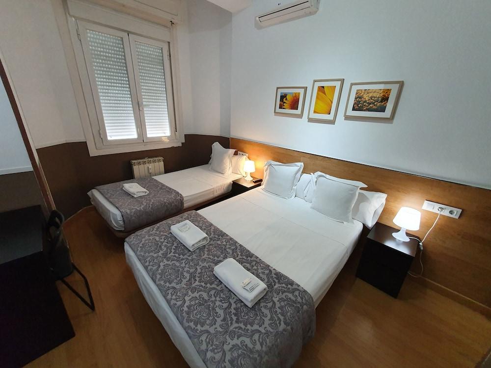 CH Otello Rooms - Madrid