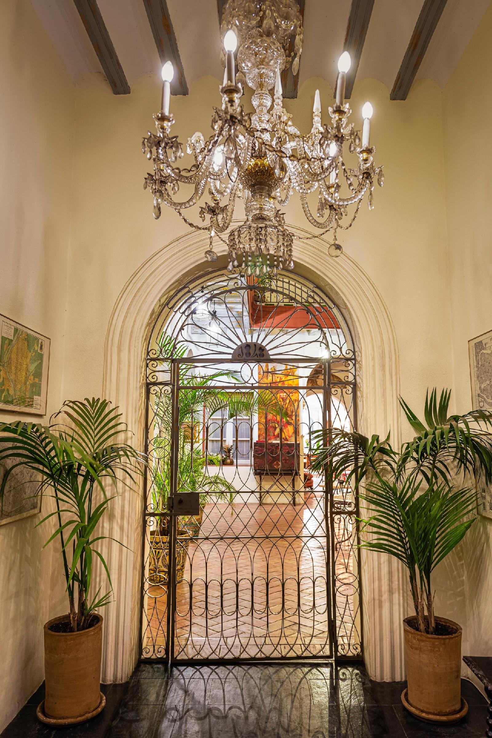 Hotel Las Casas De El Arenal By Casas Y Palacios