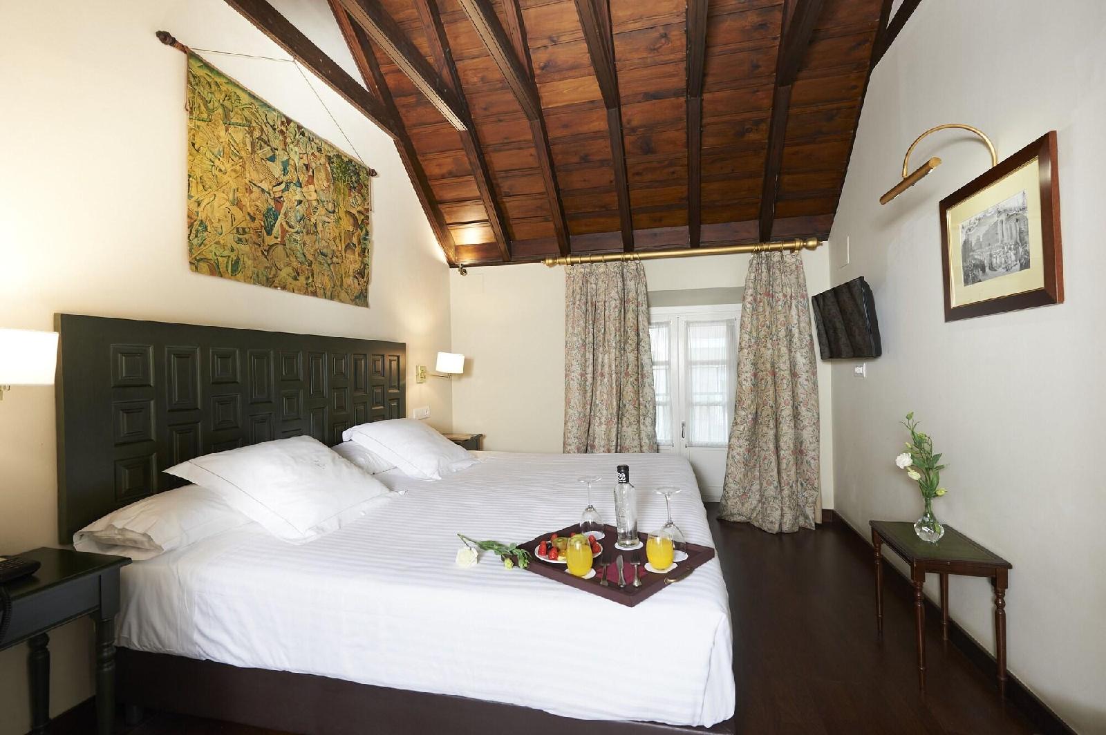 Hotel Las Casas De El Arenal By Casas Y Palacios