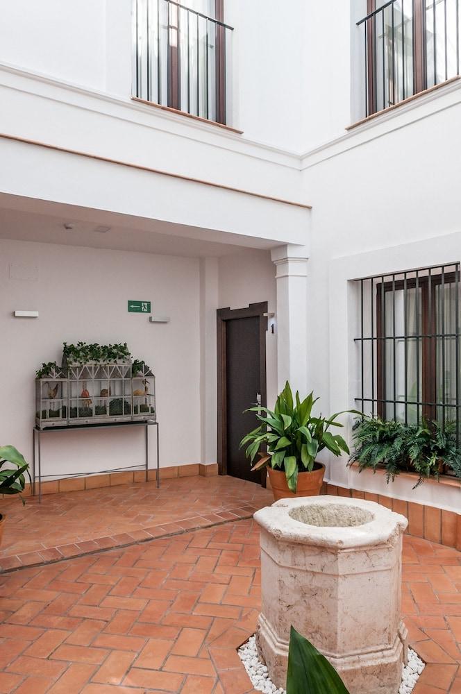 Suites Murillo Catedral