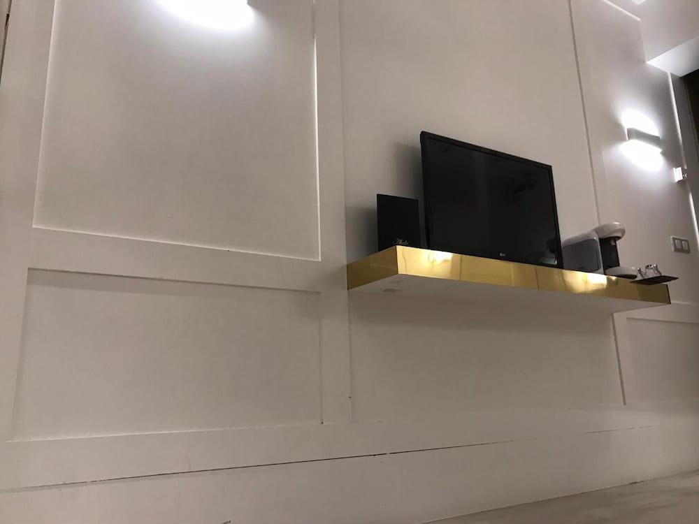 Ab Design Suites