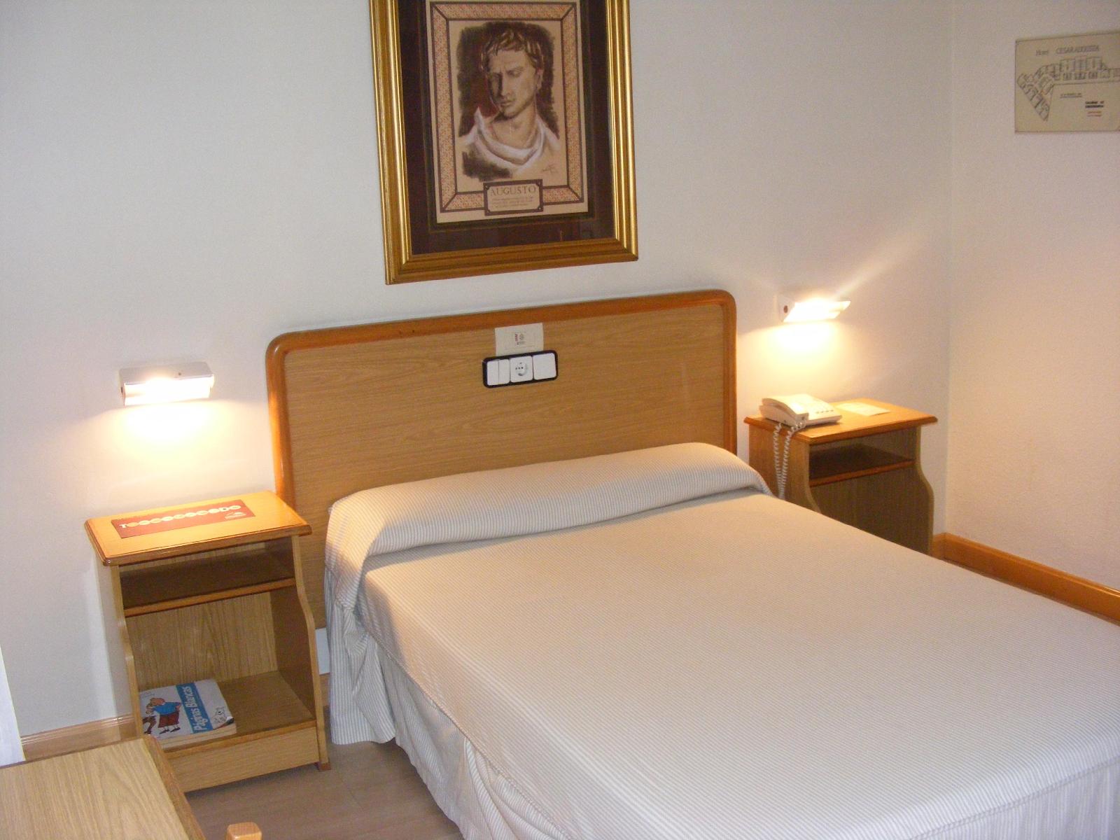 Hotel y Aptos Cesaraugusta