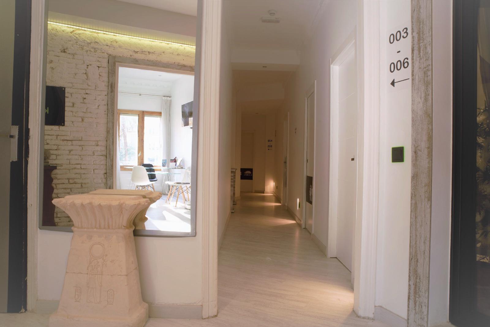 Dreamkeys Apartments & Suites