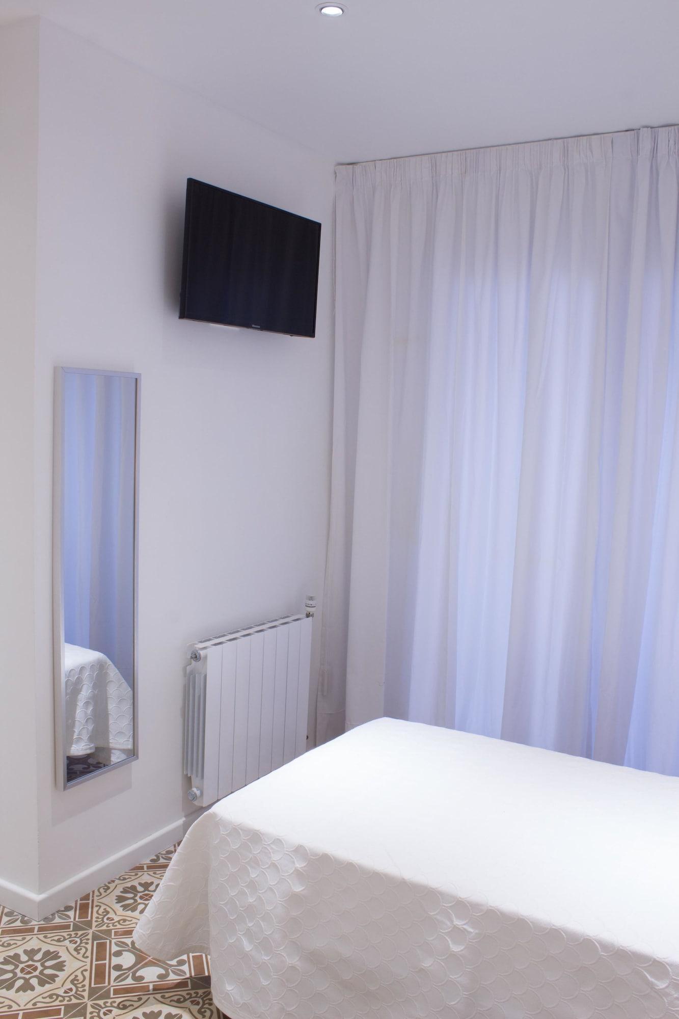 Hostal Nova