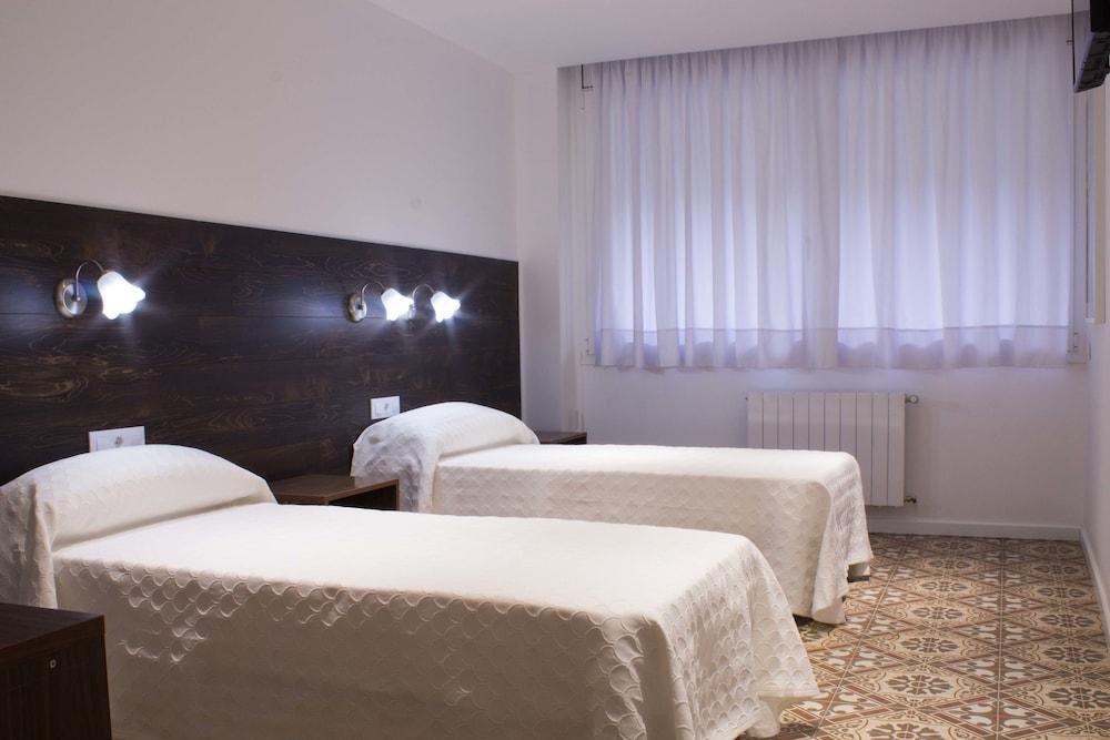 Hostal Nova