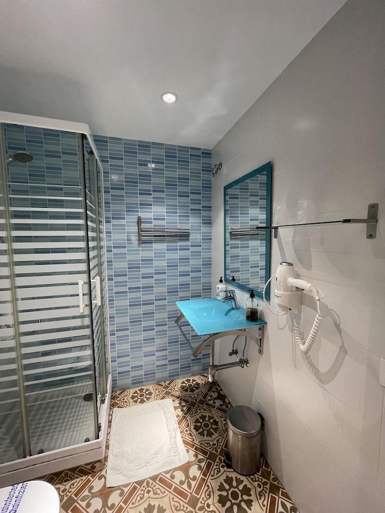Hostal Nova
