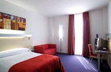 Hotel Yit Ciudad De Zaragoza
