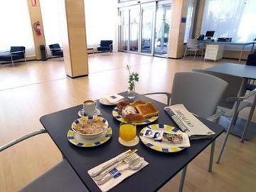 Hotel Yit Ciudad De Zaragoza