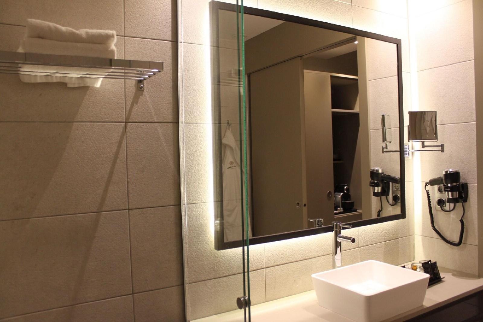 Hotel Well And Come Barcelona