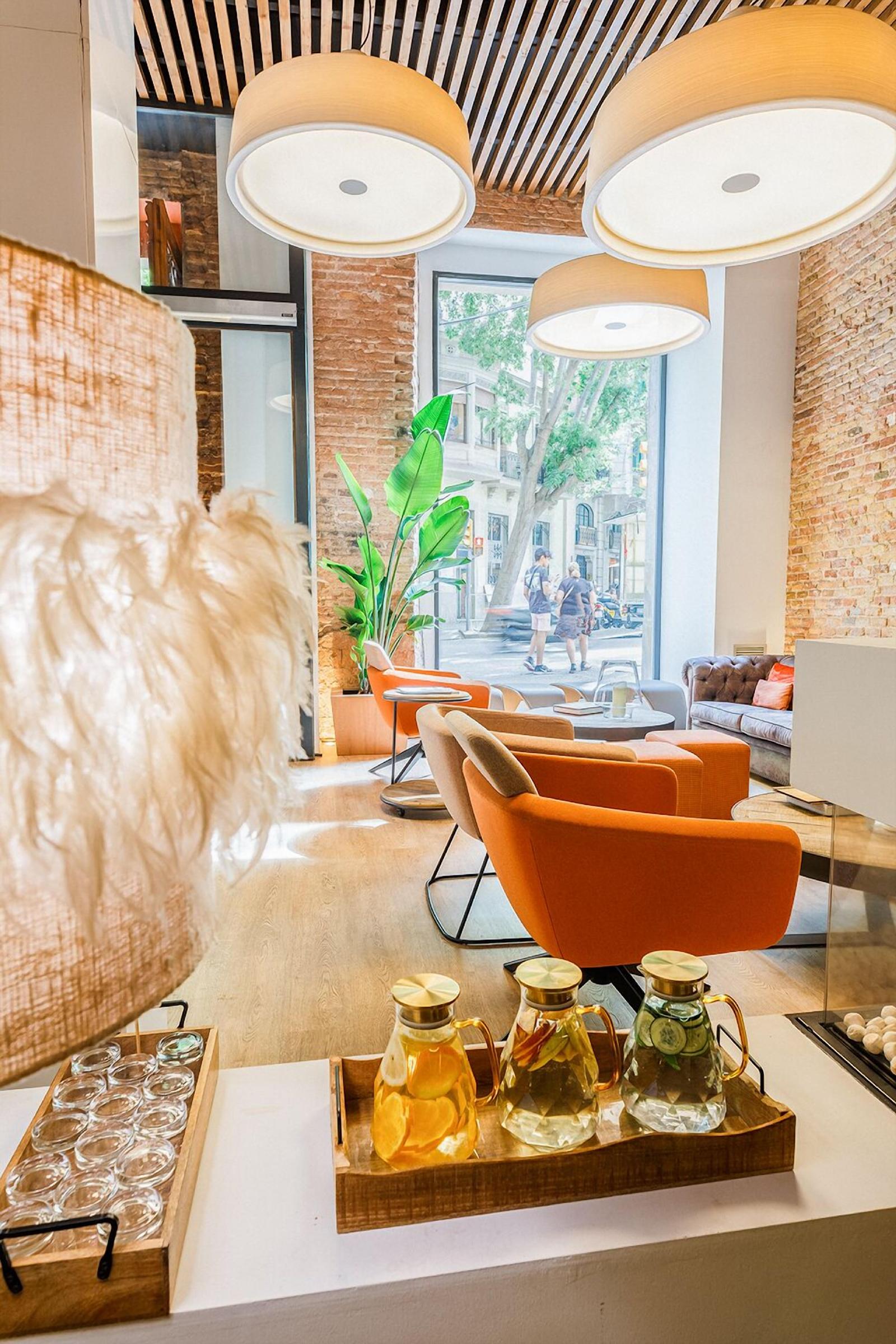 Hotel Well And Come Barcelona