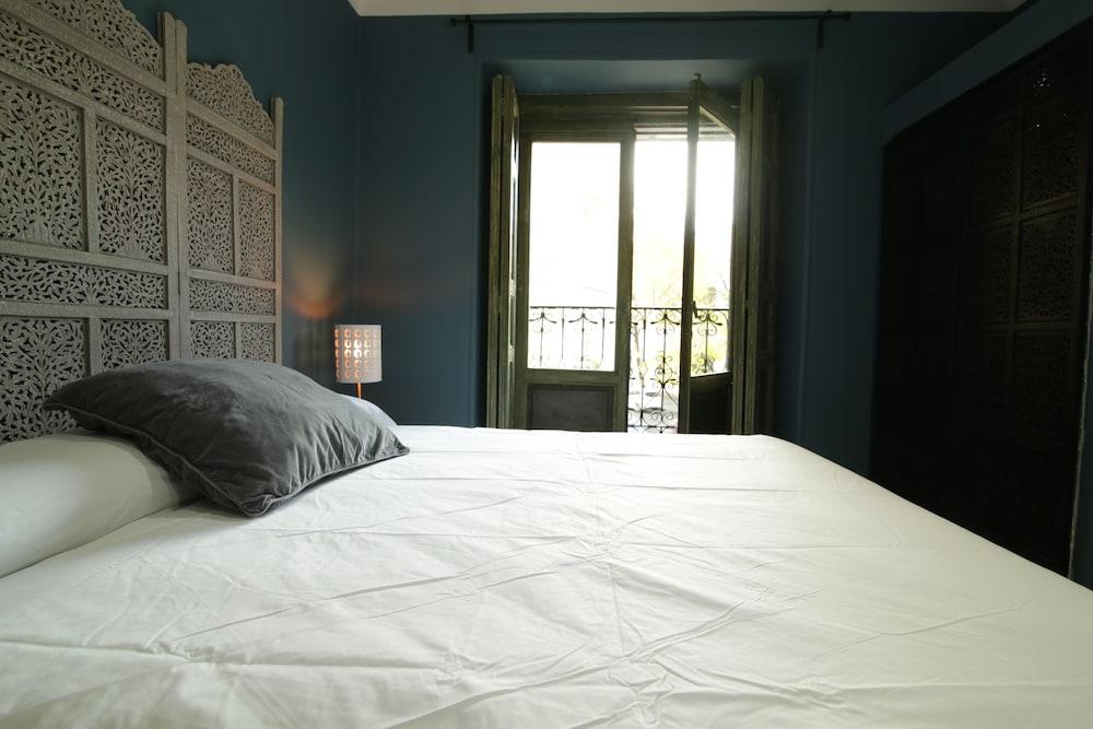Abracadabra Suites