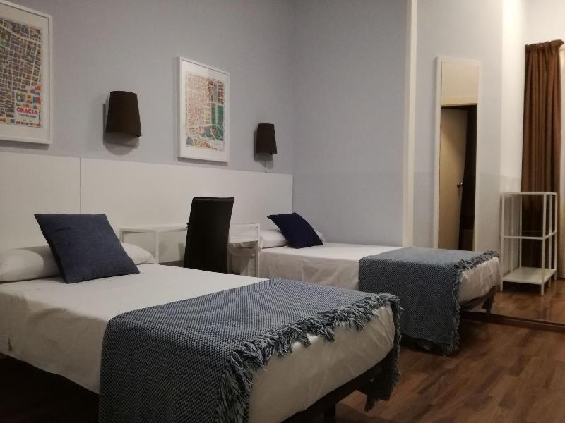 Hostal Lesseps