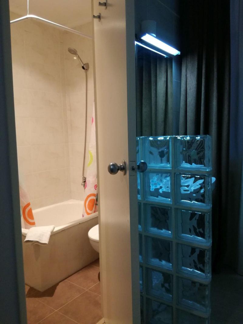 Hostal Lesseps