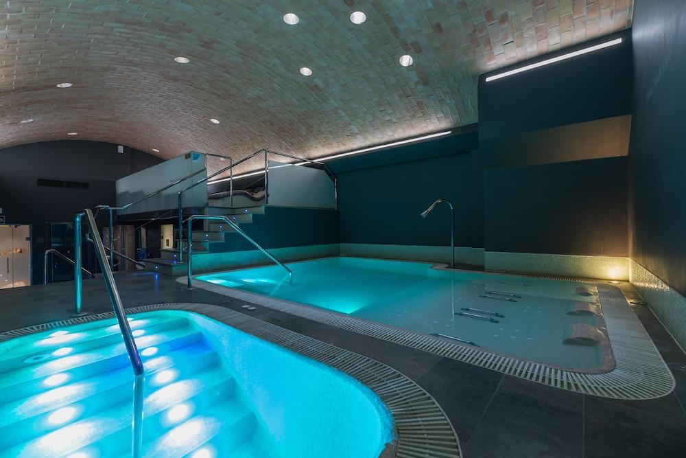 Myr Plaza Mercado & Spa