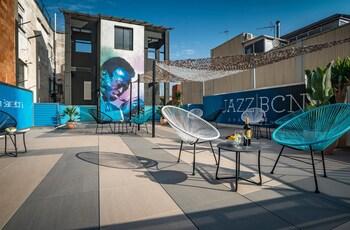 Habitat Apartments Cool Jazz