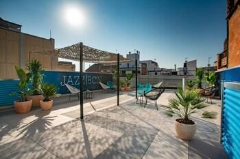 Habitat Apartments Cool Jazz