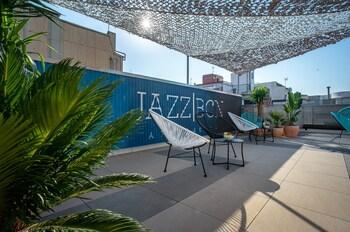 Habitat Apartments Cool Jazz