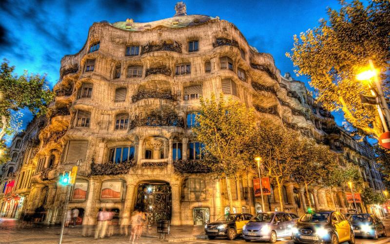 Barcelona And You