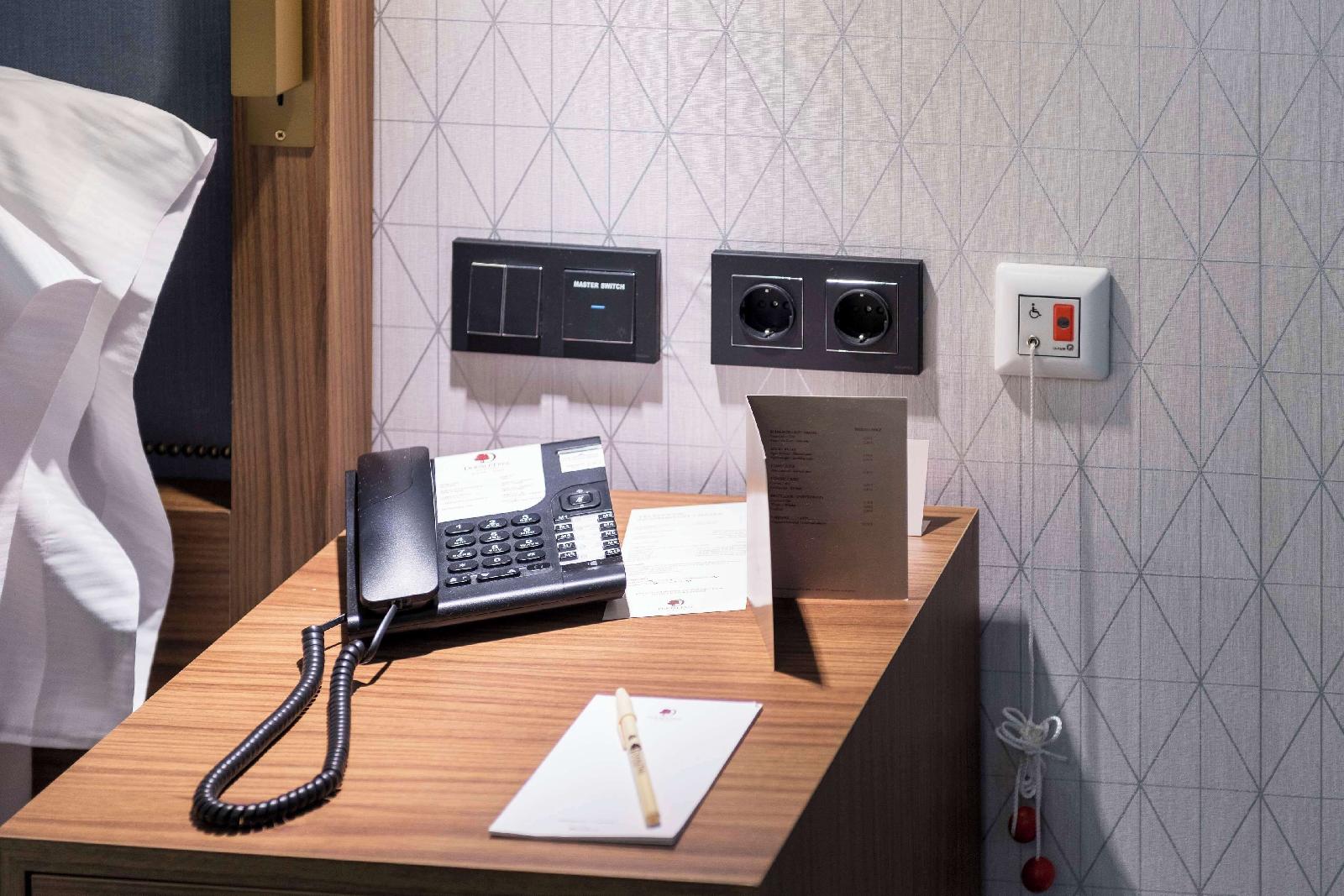 Doubletree By Hilton Madrid Prado