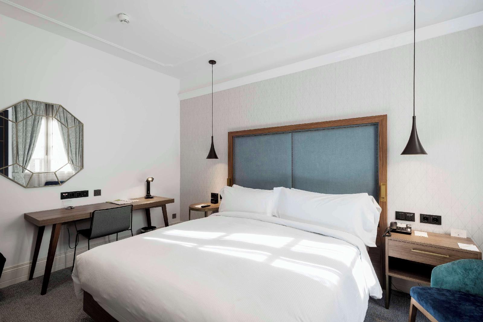 Doubletree By Hilton Madrid Prado
