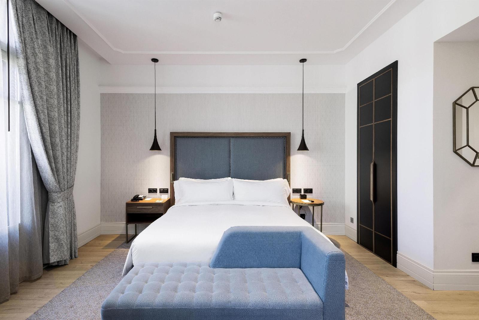 Doubletree By Hilton Madrid Prado
