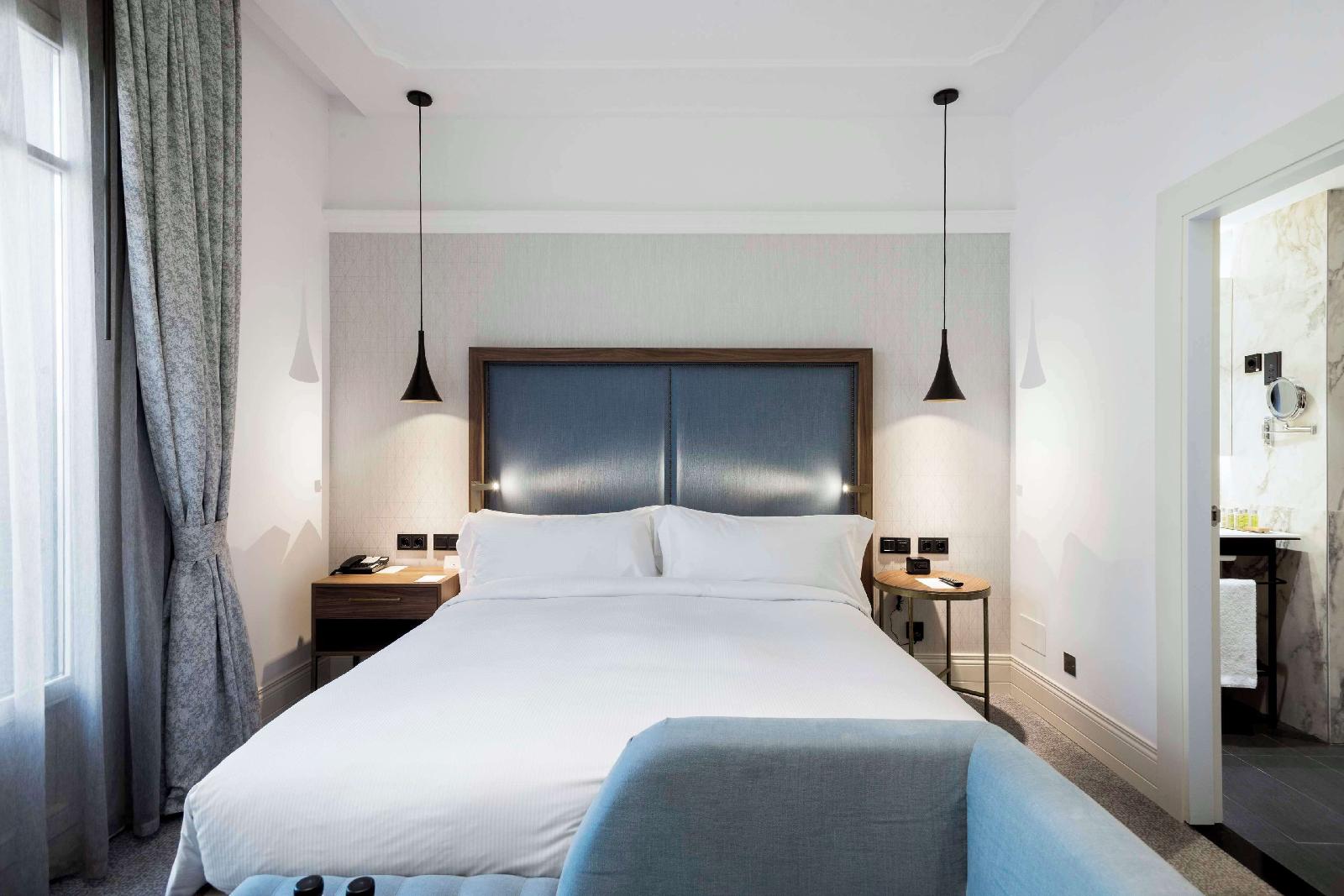 Doubletree By Hilton Madrid Prado