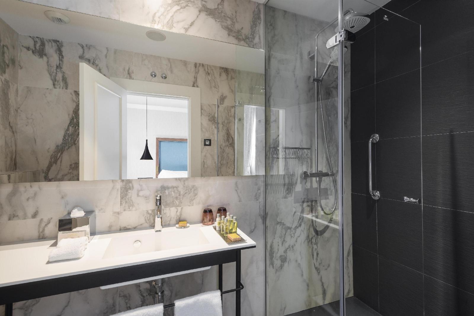 Doubletree By Hilton Madrid Prado