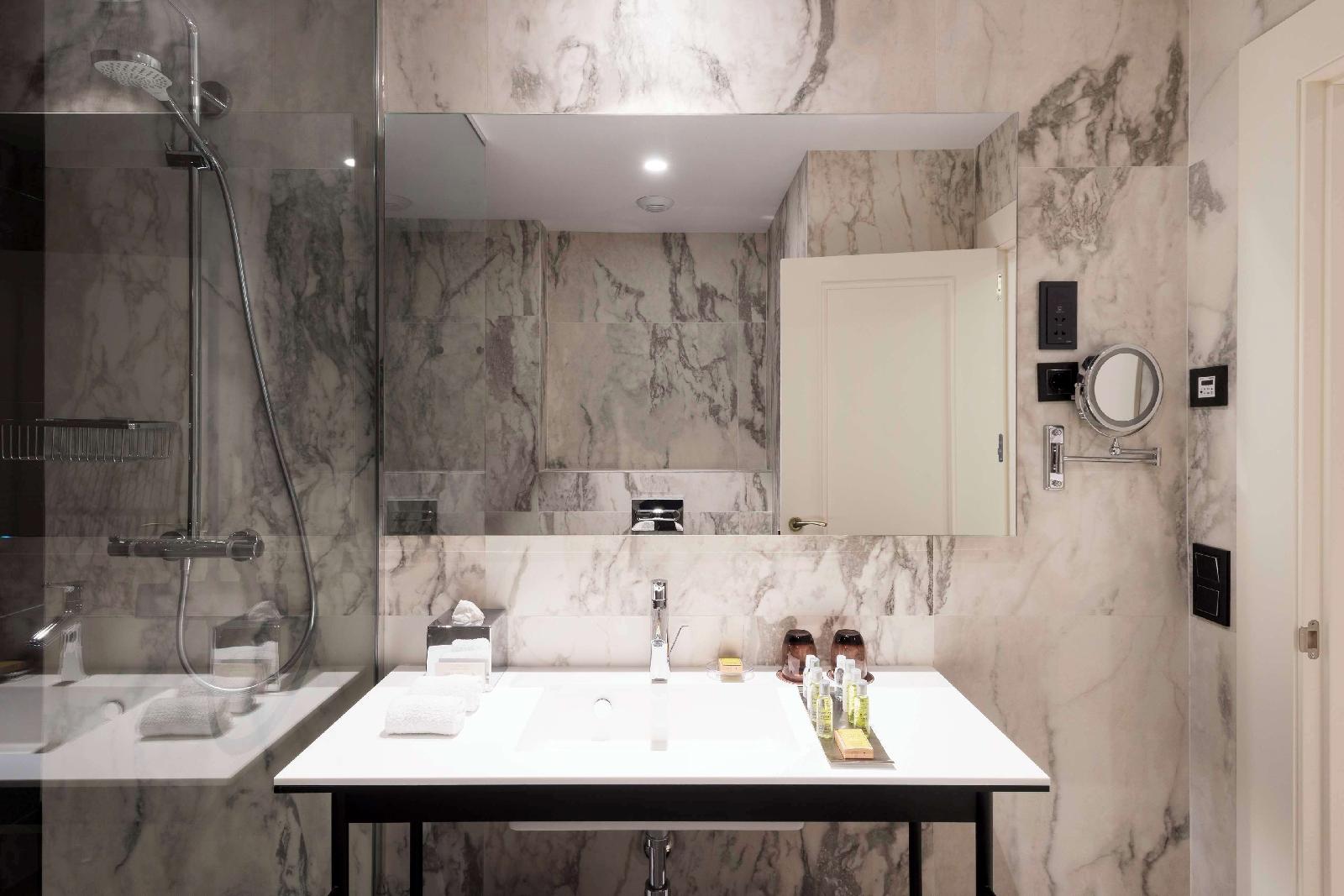 Doubletree By Hilton Madrid Prado