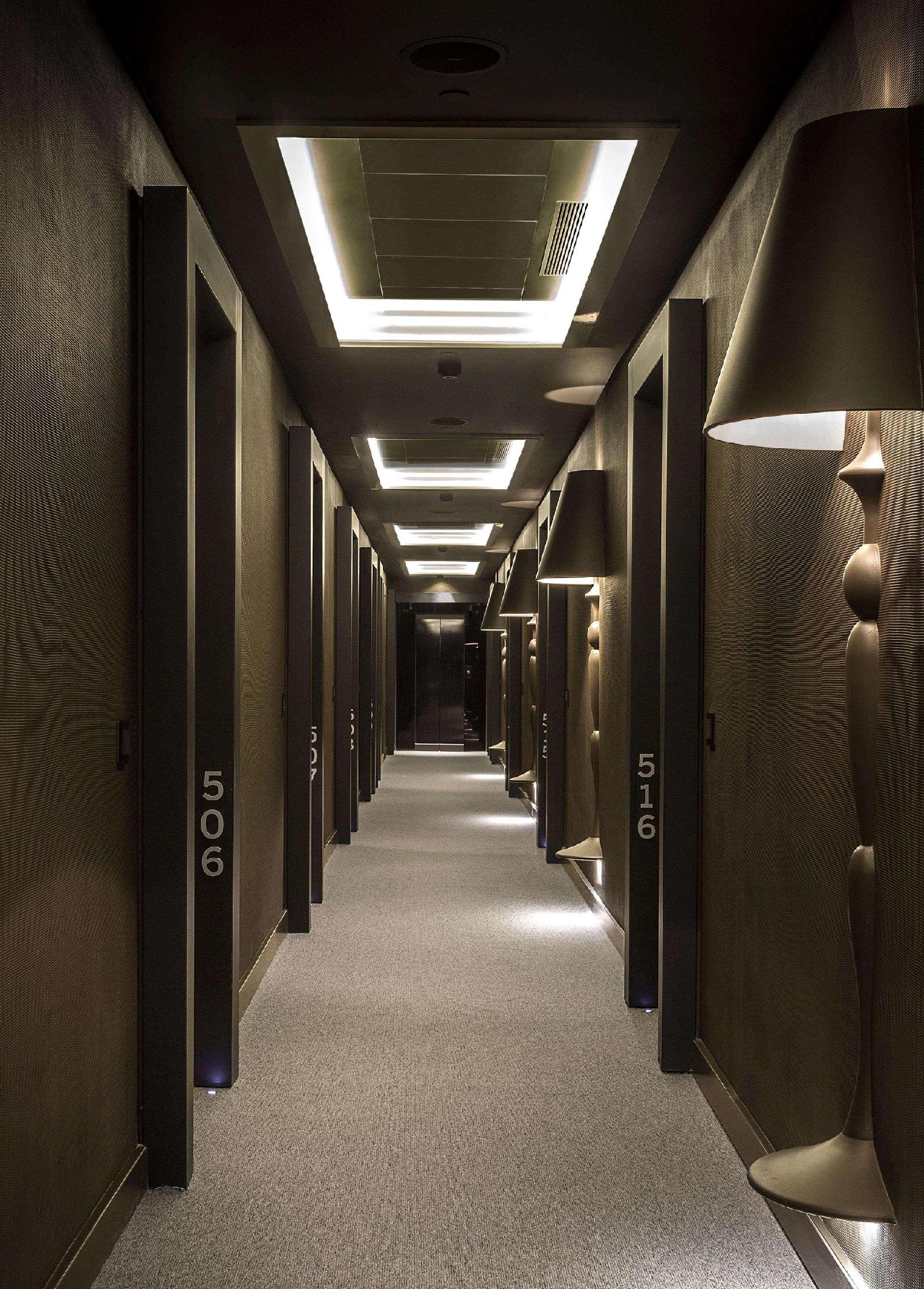 Monument Hotel