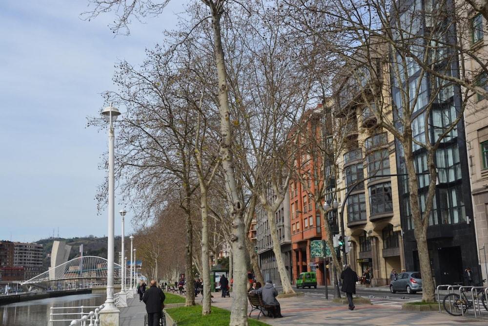 Hotel Bilbao Plaza