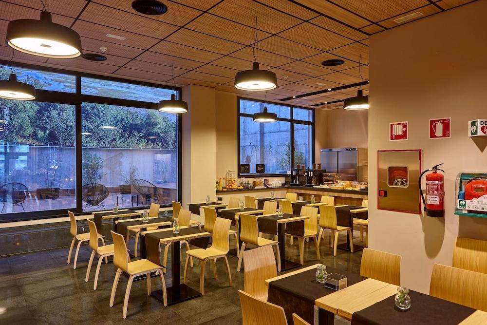Hotel Bilbao Plaza